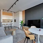 Brabank 20 By Grand Apartments